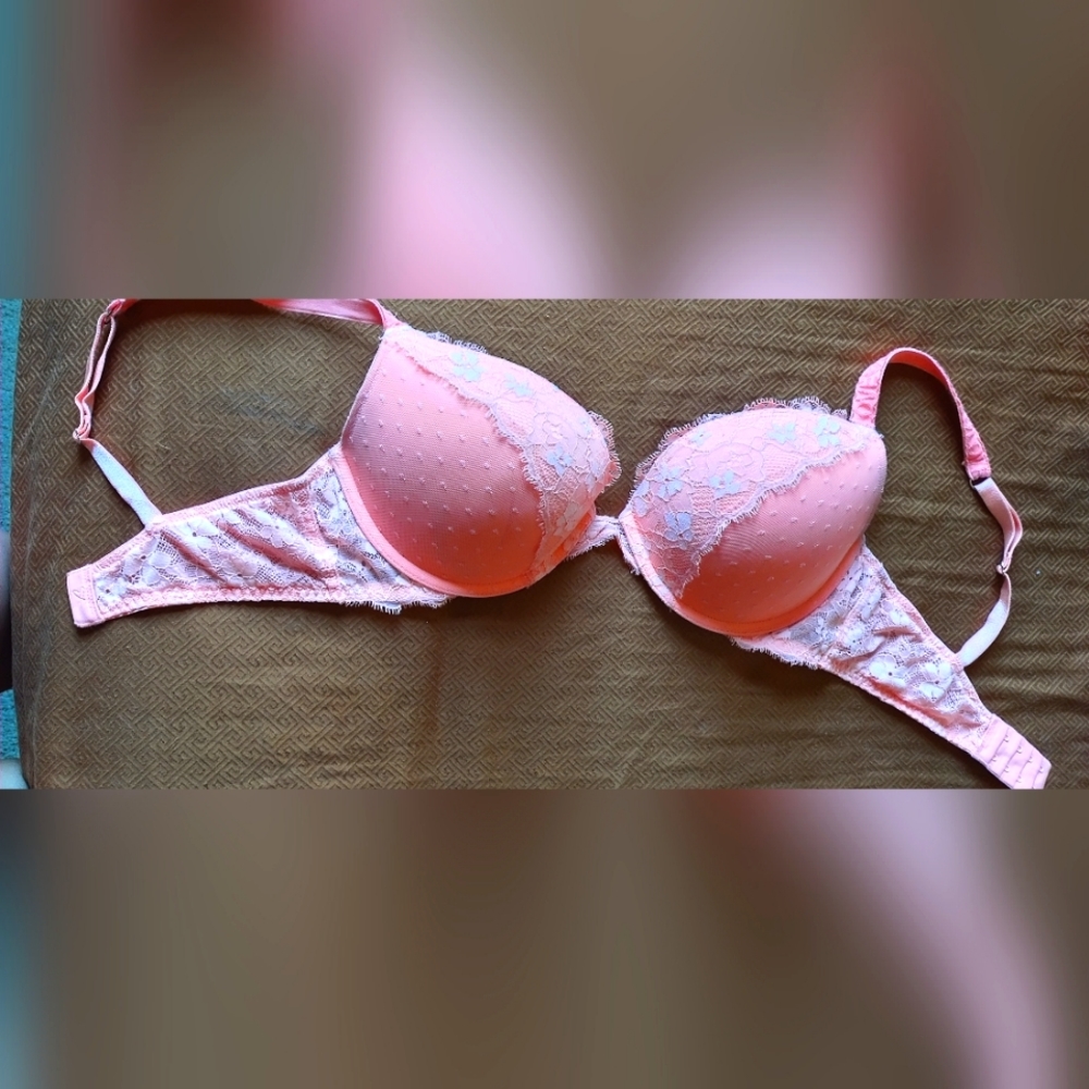 Victoria's Secret bra